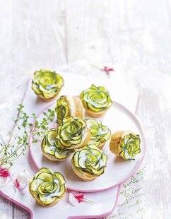 Marmiton 90 Bouchées feuilletées de fleur de courgette