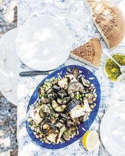 Marmiton 90 Orzo aux aubergines grillées, pois chiches, petits pois et halloumi