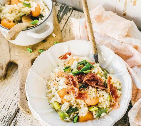 Marmiton 91 Risotto crémeux aux cébettes, melon et jambon croustillant
