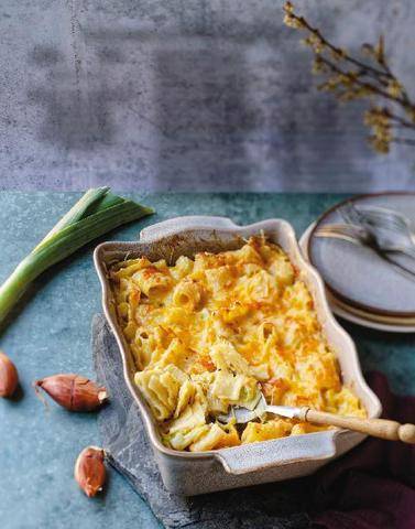 Marmiton 91 Gratin de pâtes aux poireaux et aux trois fromages