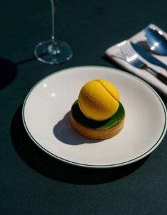 Marie France 344 LACOSTE OUVRE SON CAFÉ