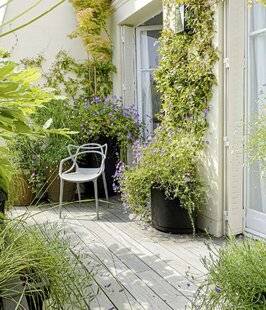 Hors-Séries 247 TERRASSES ET BALCONS DES JARDINS À PART