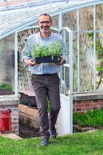L'Ami des Jardins 1102 En mai, on plante les annuelles