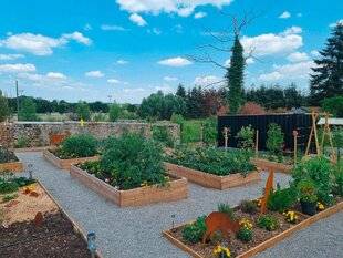 L'Ami des Jardins 1176 UNE TRANSMISSION FAMILIALE