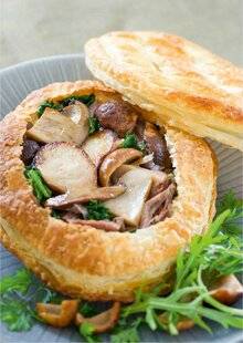 L'Ami des Jardins 1178 Mini-tourtes aux cèpes et confit de canard