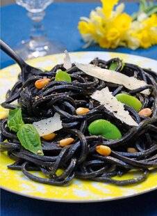 L'Ami des Jardins 1186 Spaghettis à l'encre de seiche