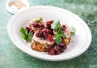 L'Ami des Jardins 1187 Médaillons de filet de porc aux cerises et aux fines herbes