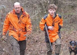 Grand Gibier 110 NE PLUS METTRE LES JEUNES CHASSEURS À COUILLONVILLE