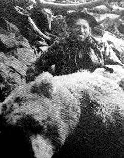 Grand Gibier 117 Fred Bear et Howard Hill : deux archers de légende