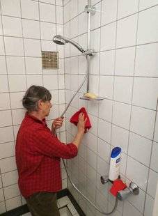 Le Chasseur Français 1467 Remplacer une barre de douche
