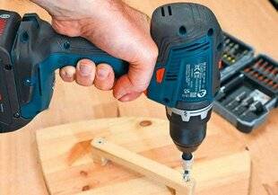 Le Chasseur Français 1545 4 perceuses visseuses sans fil