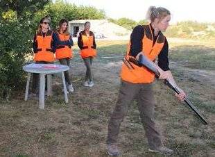 La Revue Nationale de La Chasse 860 So girly !