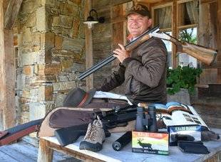 La Revue Nationale de La Chasse 864 Blaser équipe le chasseur de A à Z
