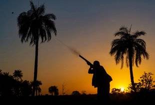 La Revue Nationale de La Chasse 866 The Gambia Adventure
