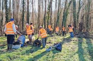 La Revue Nationale de La Chasse 933 Mobilisation sans précédent
