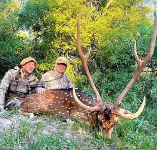La Revue Nationale de La Chasse 938 CHASSE AVENTUREUSE EN ARGENTINE !
