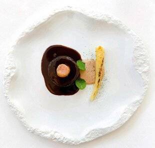 La Revue Nationale de La Chasse 939 LE LIÈVRE À LA ROYALE