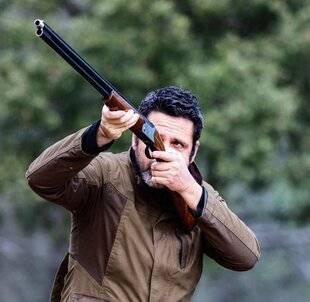 La Revue Nationale de La Chasse 945 LES ARMES LISSES