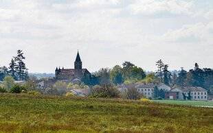 La Revue Nationale de La Chasse 945 LA SAINT-HUBERT DE GENAS AZIEU DANS LE RHÔNE