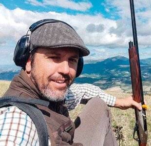 La Revue Nationale de La Chasse 947 À tire-d'aile…