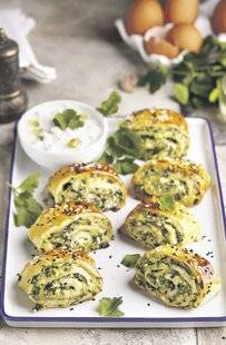 Les Veillées des Chaumières 3655 Feuilletés roulés au pesto de persil