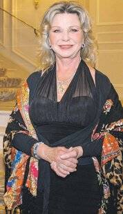 Les Veillées des Chaumières 3658 Jeane Manson : « La musique guérit beaucoup de plaies »