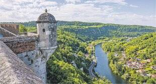 Les Veillées des Chaumières 3661 La valise, un objet témoin de la guerre