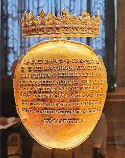 Les Veillées des Chaumières 3665 Écrin funéraire pour le cœur d'Anne de Bretagne (XVIe siècle) Musée Dobrée - Nantes