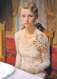 Les Veillées des Chaumières 3667 Charlotte Rampling : L'élégance en héritage