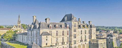 Les Veillées des Chaumières 3680 Cadillac, le château aux deux visages