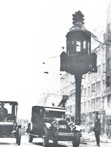 Les Veillées des Chaumières 3680 Cette idée lumineuse a changé la ville