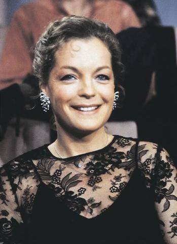 Les Veillées des Chaumières 3683 Inoubliable Romy Schneider