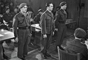 Guerres & Histoire 78 LES CRIMES DE GUERRE SONT-ILS ÉGALEMENT PARTAGÉS ?