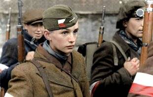 Guerres & Histoire 80 VARSOVIE 1944 : UNE JEUNESSE ASSASSINÉE ?