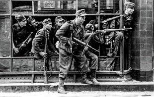 Guerres & Histoire 80 L'INSURRECTION LA PLUS MEURTRIÈRE DU XXe SIÈCLE
