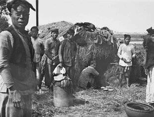 Guerres & Histoire 80 LA VAN CAU : « NOTRE LOGISTIQUE, C'ÉTAIT L'ARMÉE FRANÇAISE ! »