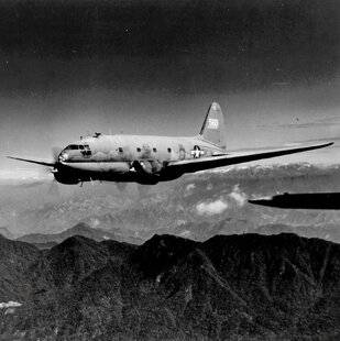 Guerres & Histoire 80 UN PONT PAR-DESSUS L'HIMALAYA