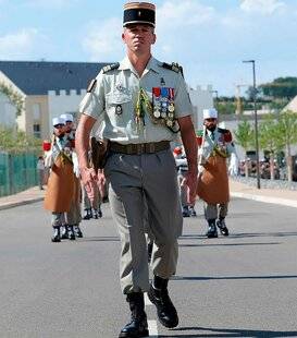 Guerres & Histoire 85 « LA LÉGION EST LA PATRIE DU LÉGIONNAIRE, TANDIS QUE LA PATRIE DU MARINE RESTE LES USA »