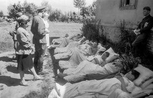Guerres & Histoire 86 SAVOIR ATTENDRE POUR FRAPPER SANS RELÂCHE