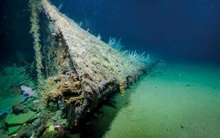 Guerres & Histoire 87 ON A RETROUVÉ LA PROUE DU CROISEUR « NEW ORLEANS » PERDUE À GUADALCANAL