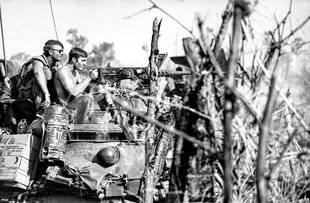 Guerres & Histoire 88 SUR LES FLANCS DE LA VIERGE NOIRE