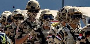 Guerres & Histoire 88 UNE FOSSE DU SINAÏ RECÈLERAIT DES CENTAINES DE VICTIMES DE L'ARMÉE ÉGYPTIENNE