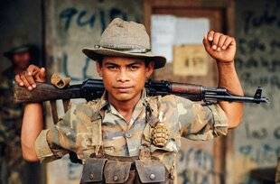 Guerres & Histoire 88 AK-47 L'ARME DU SIÈCLE