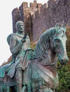 Guerres & Histoire 89 PILIER CHEVALERESQUE DE LA MAISON PLANTAGENÊT