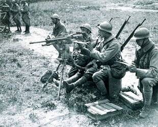 Guerres & Histoire 90 LES MITRAILLEUSES AU CRIBLE