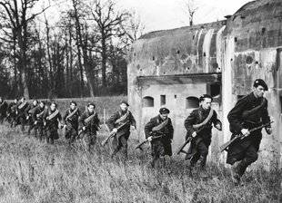 Guerres & Histoire 91 ... LA FRANCE AVAIT PROLONGÉ LA LIGNE MAGINOT JUSQU’ À LA MER ? 