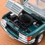 Auto Plus Classiques 72 La Mercedes 450 SEL 6.9 de Norev