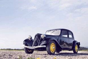 Auto Plus Classiques 74 CITROËN TRACTION UNE RÉUSSITE... FATALE !