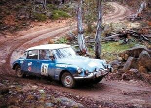 Auto Plus Classiques 78 DS Kangourou