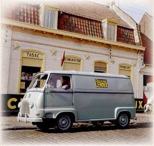 Auto Plus Classiques 79 Renault Estafette (1959-1980)